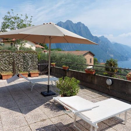 Villa Renata Riva Di Solto Luaran gambar